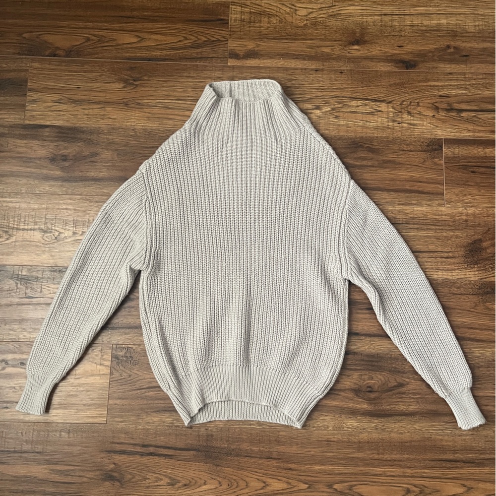 Wilfred Grey Montpellier Turtleneck Sweater Size Small Merino Wool Minimalist